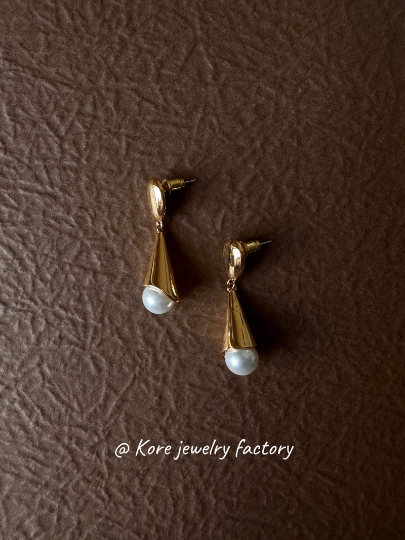 Factory-direct 14k Gold Plated Drop Earrings